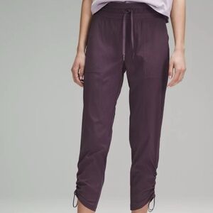 EUC Lululemon Dance Studio Mid-Rise Cropped Pant - Size 6 - Grape Thistle